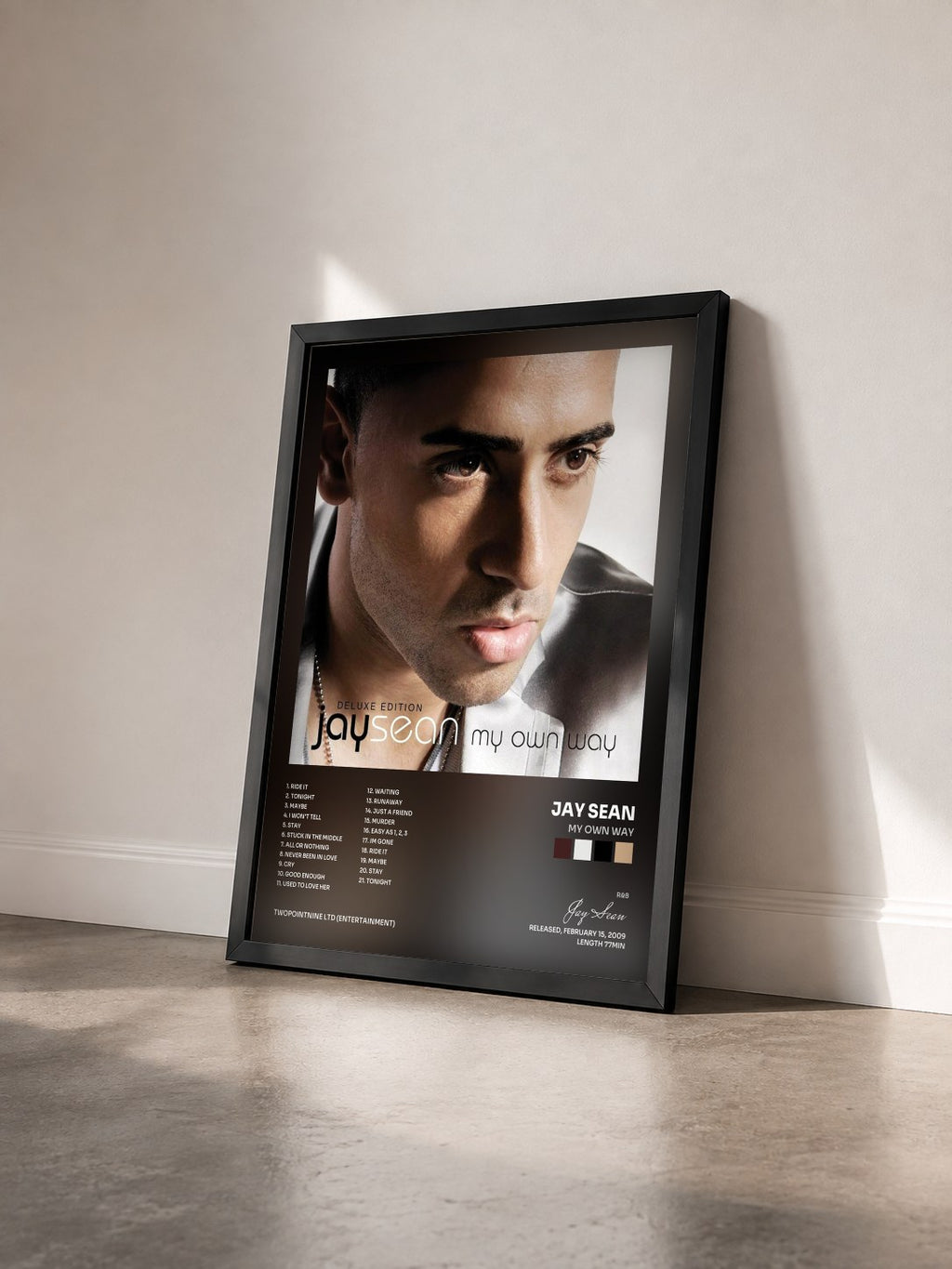 #noir Tableau de l'album My Own Way de Jay Sean vu de trois quarts, cadre noir