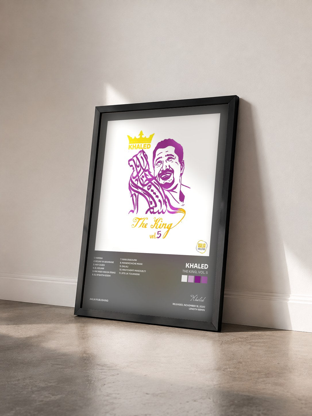 #noir Tableau de l'album The King, Vol. 5 de Khaled vu de trois quarts, cadre noir