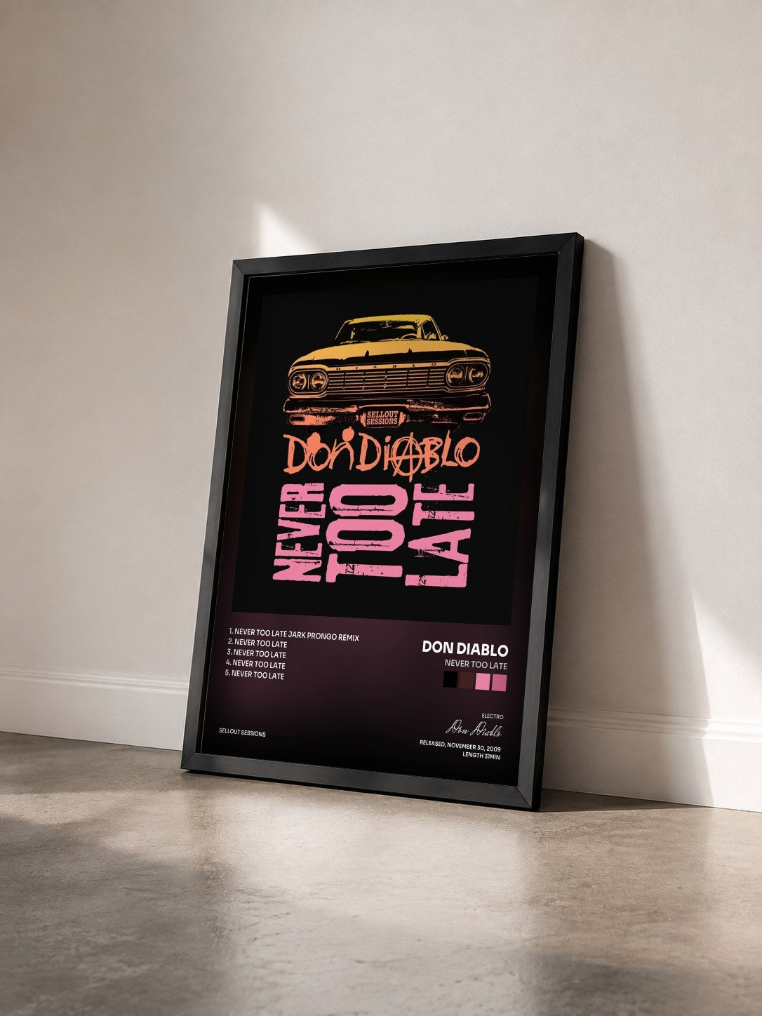 #noir Tableau de l'album Never Too Late de Don Diablo vu de trois quarts, cadre noir