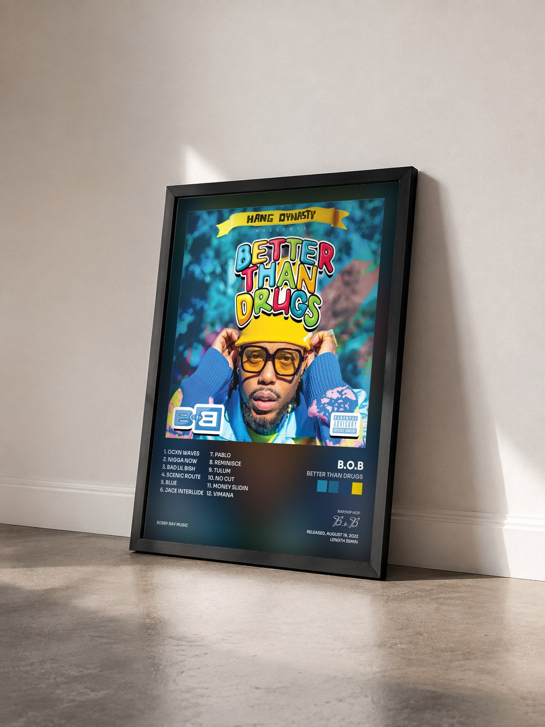 #noir Tableau de l'album Better Than Drugs de B.o.B vu de trois quarts, cadre noir