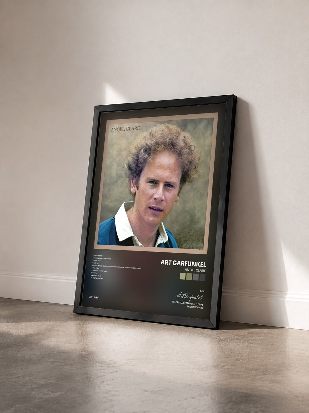 #noir Tableau de l'album Angel Clare de Art Garfunkel vu de trois quarts, cadre noir