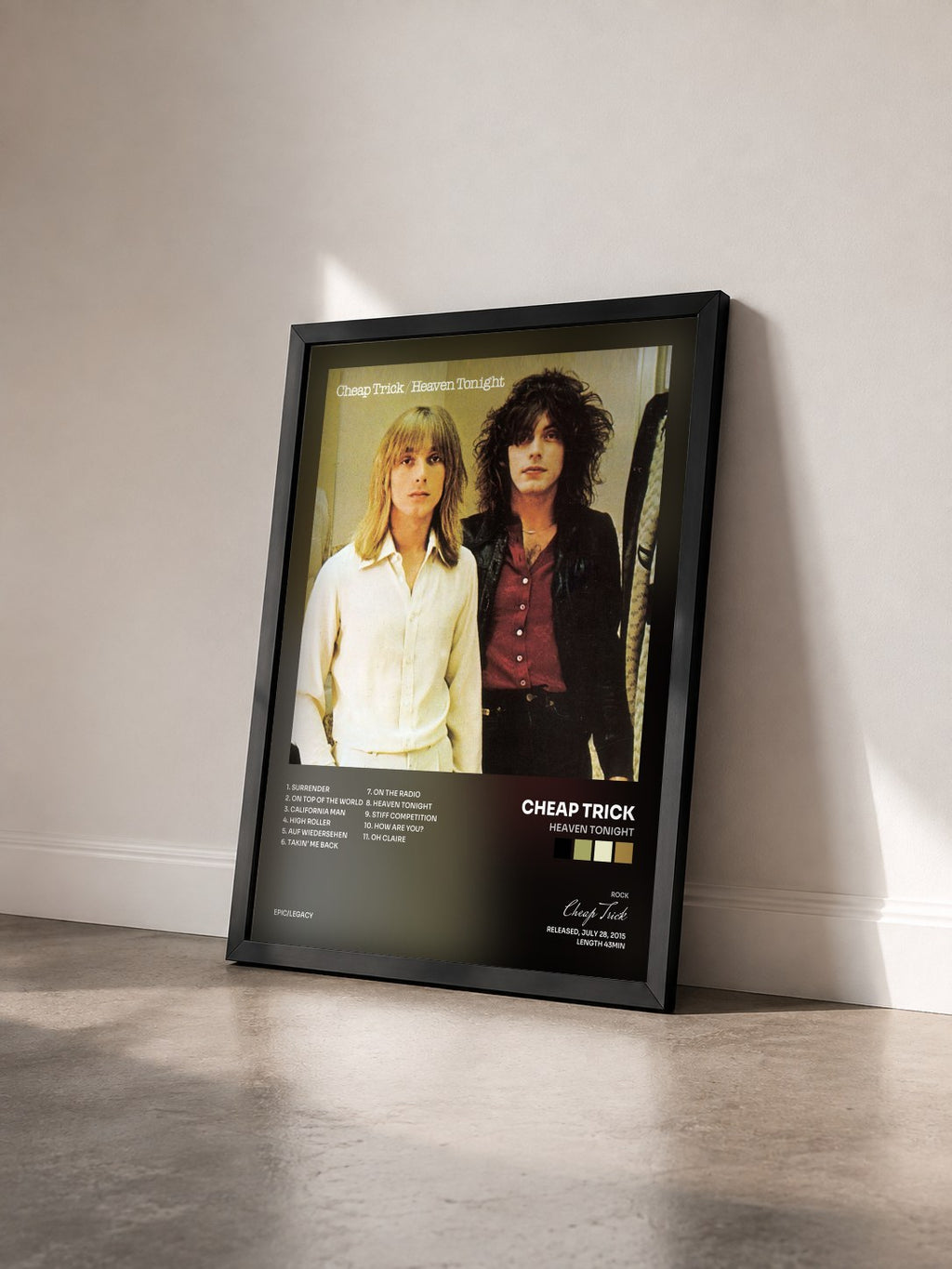 #noir Tableau de l'album Heaven Tonight de Cheap Trick vu de trois quarts, cadre noir