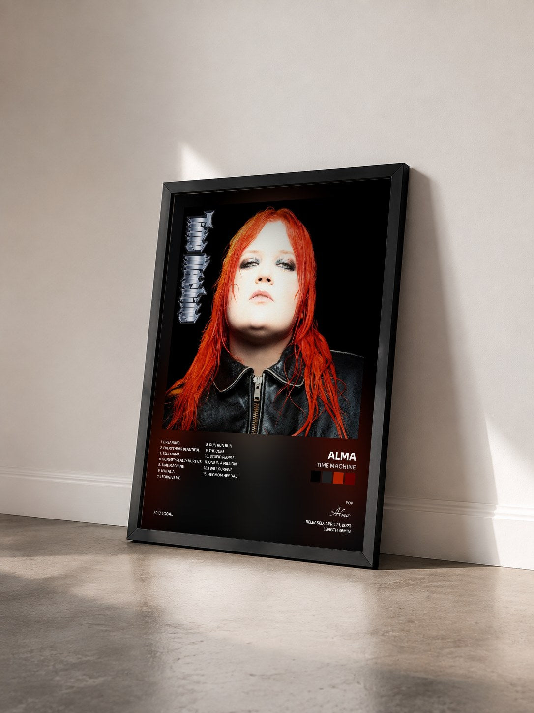 #noir Tableau de l'album Time Machine de Alma vu de trois quarts, cadre noir