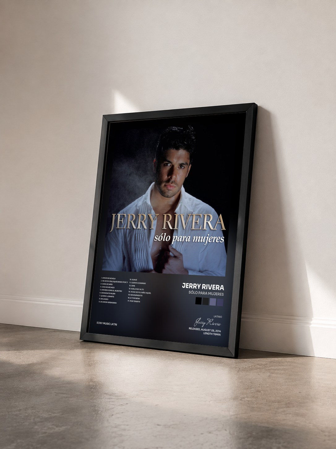 #noir Tableau de l'album Sólo para Mujeres de Jerry Rivera vu de trois quarts, cadre noir