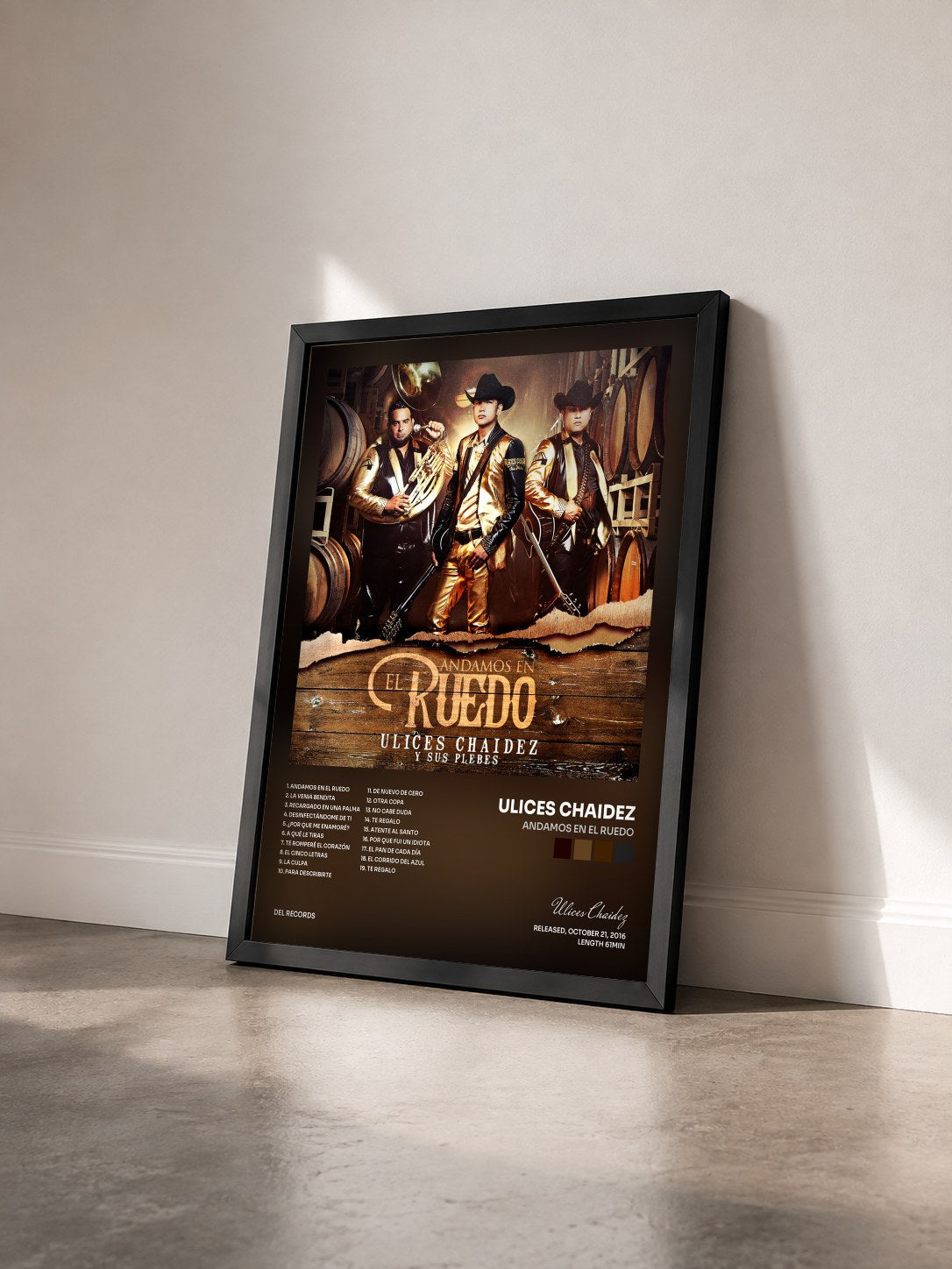 #noir Tableau de l'album Andamos En El Ruedo de Ulices Chaidez vu de trois quarts, cadre noir