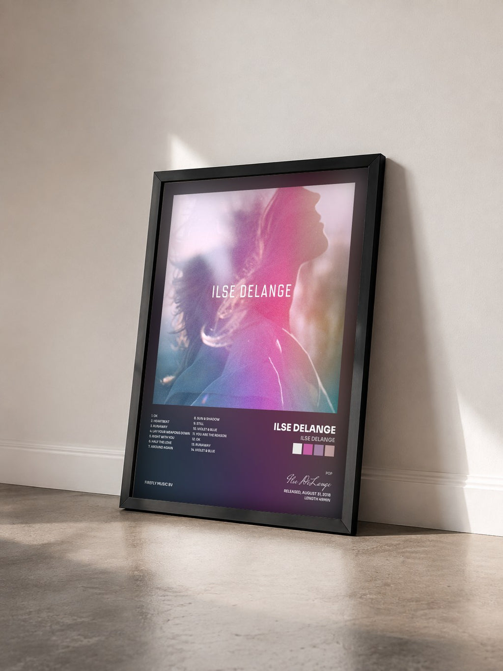 #noir Tableau de l'album Ilse DeLange de Ilse DeLange vu de trois quarts, cadre noir