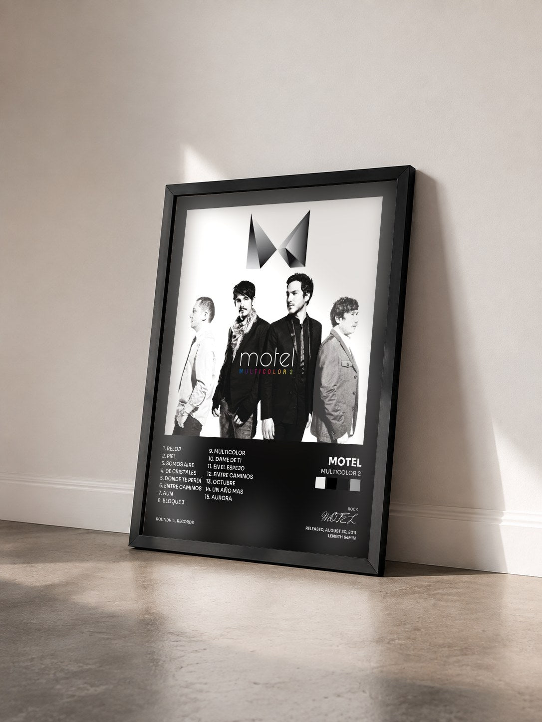 #noir Tableau de l'album Multicolor 2 de MOTEL vu de trois quarts, cadre noir