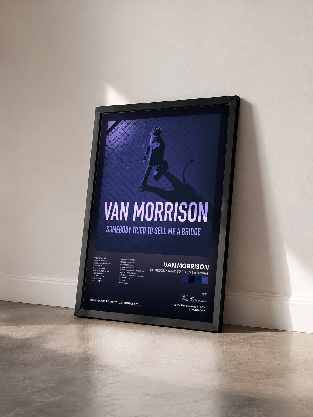 #noir Tableau de l'album Somebody Tried To Sell Me A Bridge de Van Morrison vu de trois quarts, cadre noir