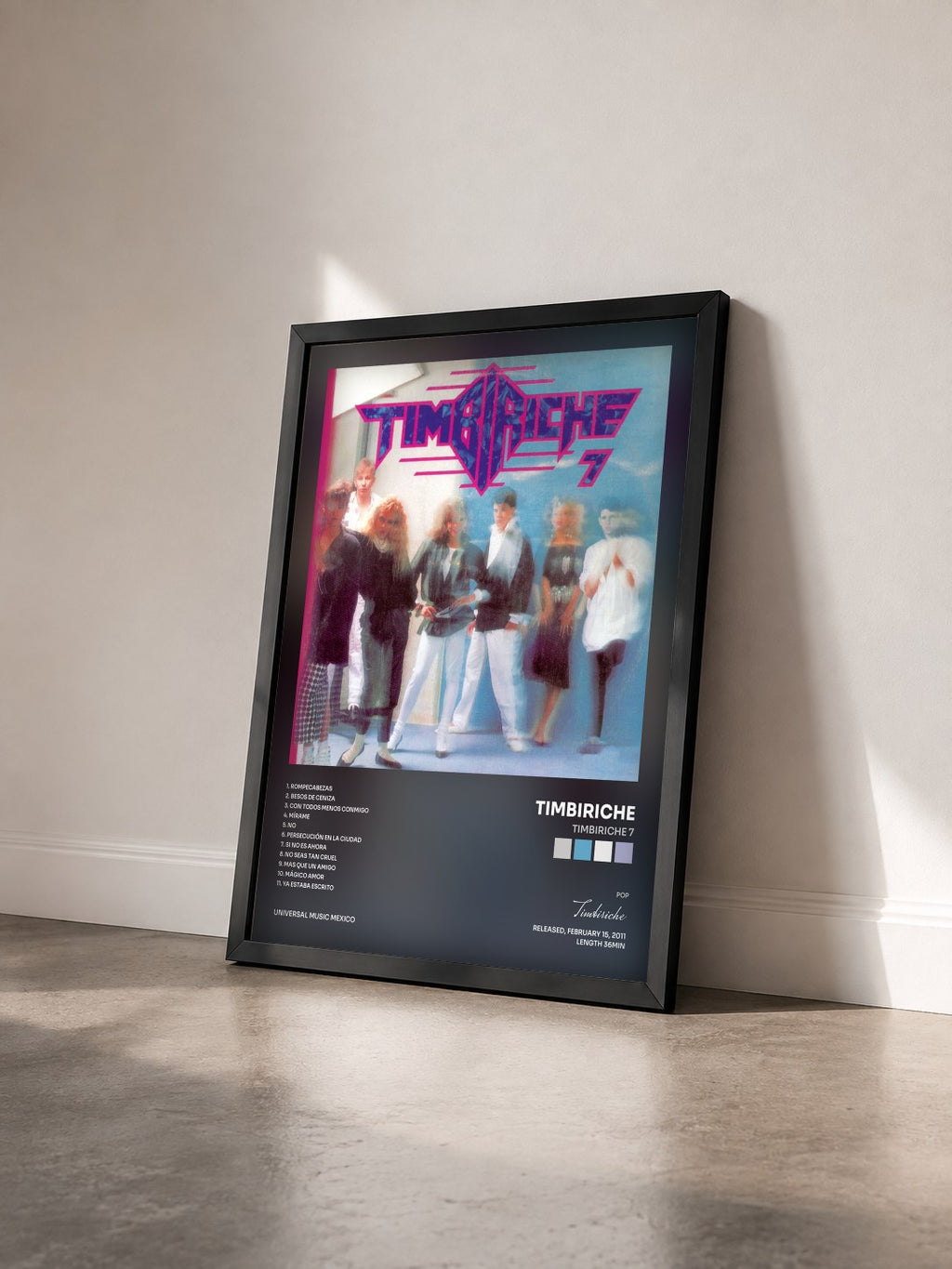 #noir Tableau de l'album Timbiriche 7 de Timbiriche vu de trois quarts, cadre noir