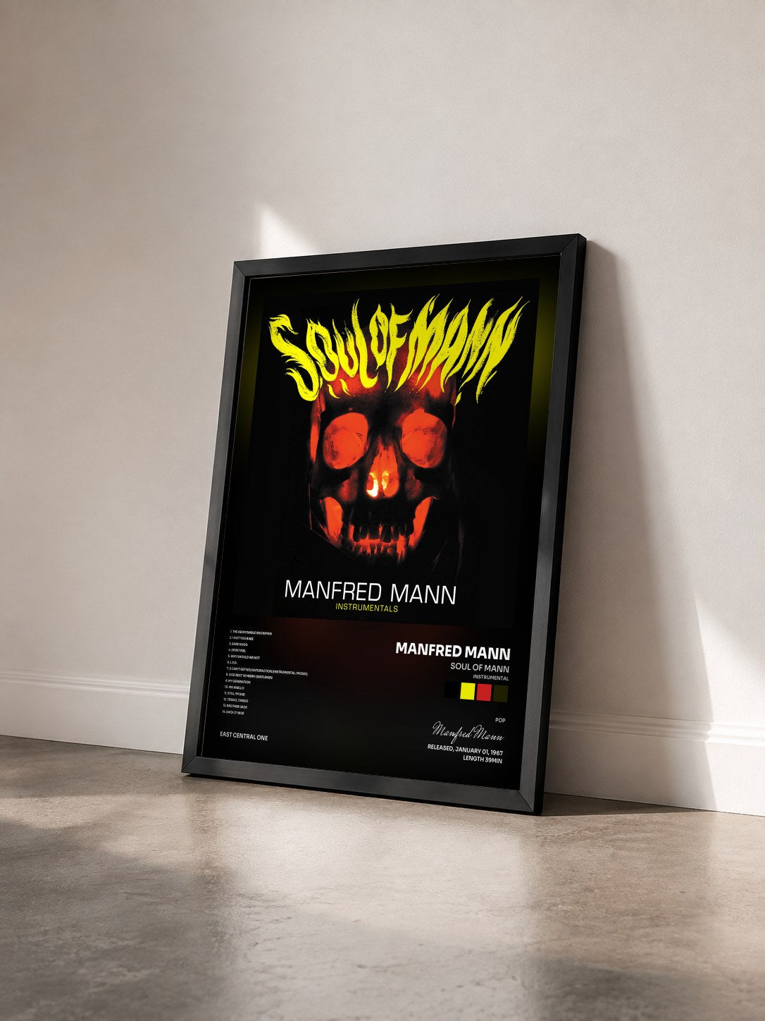 #noir Tableau de l'album Soul of Mann (Instrumental) [Mono] de Manfred Mann vu de trois quarts, cadre noir