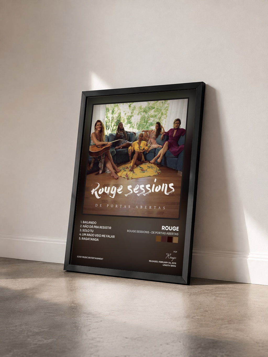 #noir Tableau de l'album Rouge Sessions - De Portas Abertas de Rouge vu de trois quarts, cadre noir