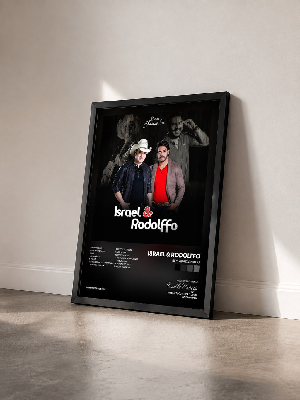 #noir Tableau de l'album Bem Apaixonado de Israel & Rodolffo vu de trois quarts, cadre noir