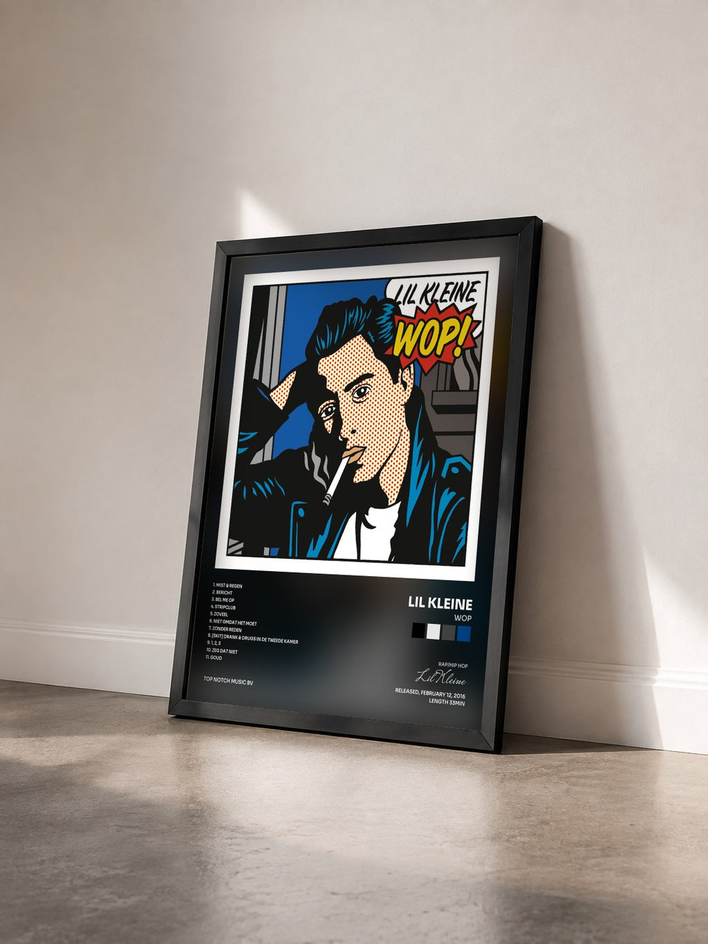 #noir Tableau de l'album WOP de Lil Kleine vu de trois quarts, cadre noir
