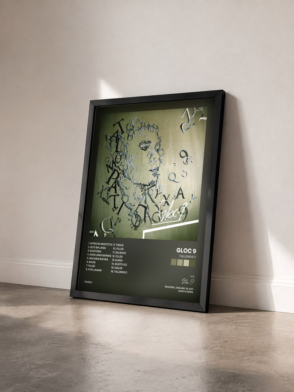 #noir Tableau de l'album Talumpati de Gloc 9 vu de trois quarts, cadre noir