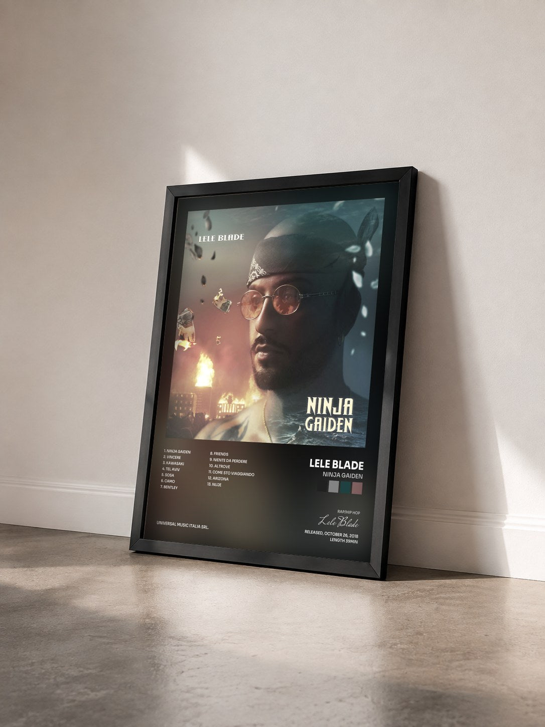 #noir Tableau de l'album Ninja Gaiden de Lele Blade vu de trois quarts, cadre noir