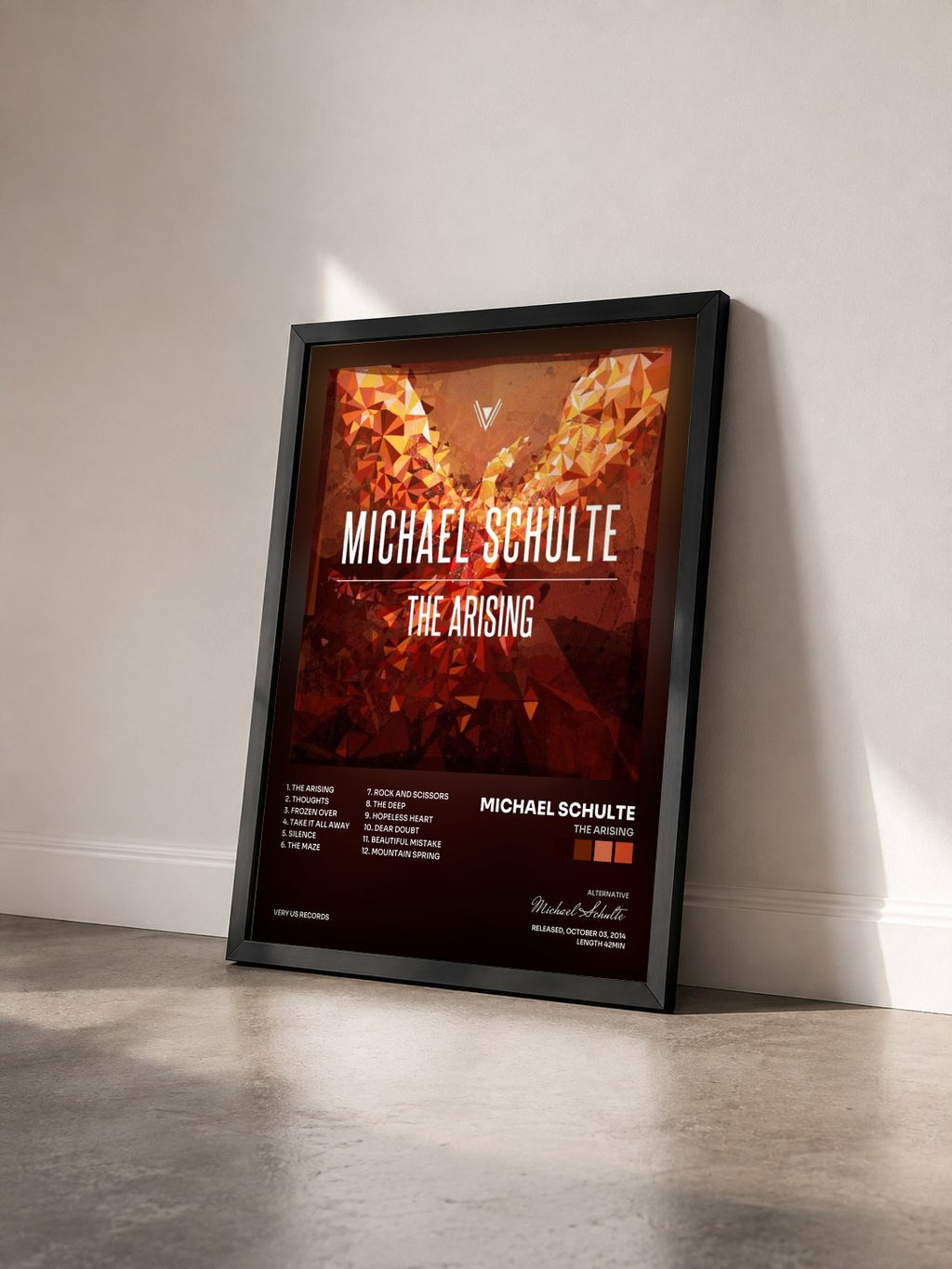 #noir Tableau de l'album The Arising de Michael Schulte vu de trois quarts, cadre noir