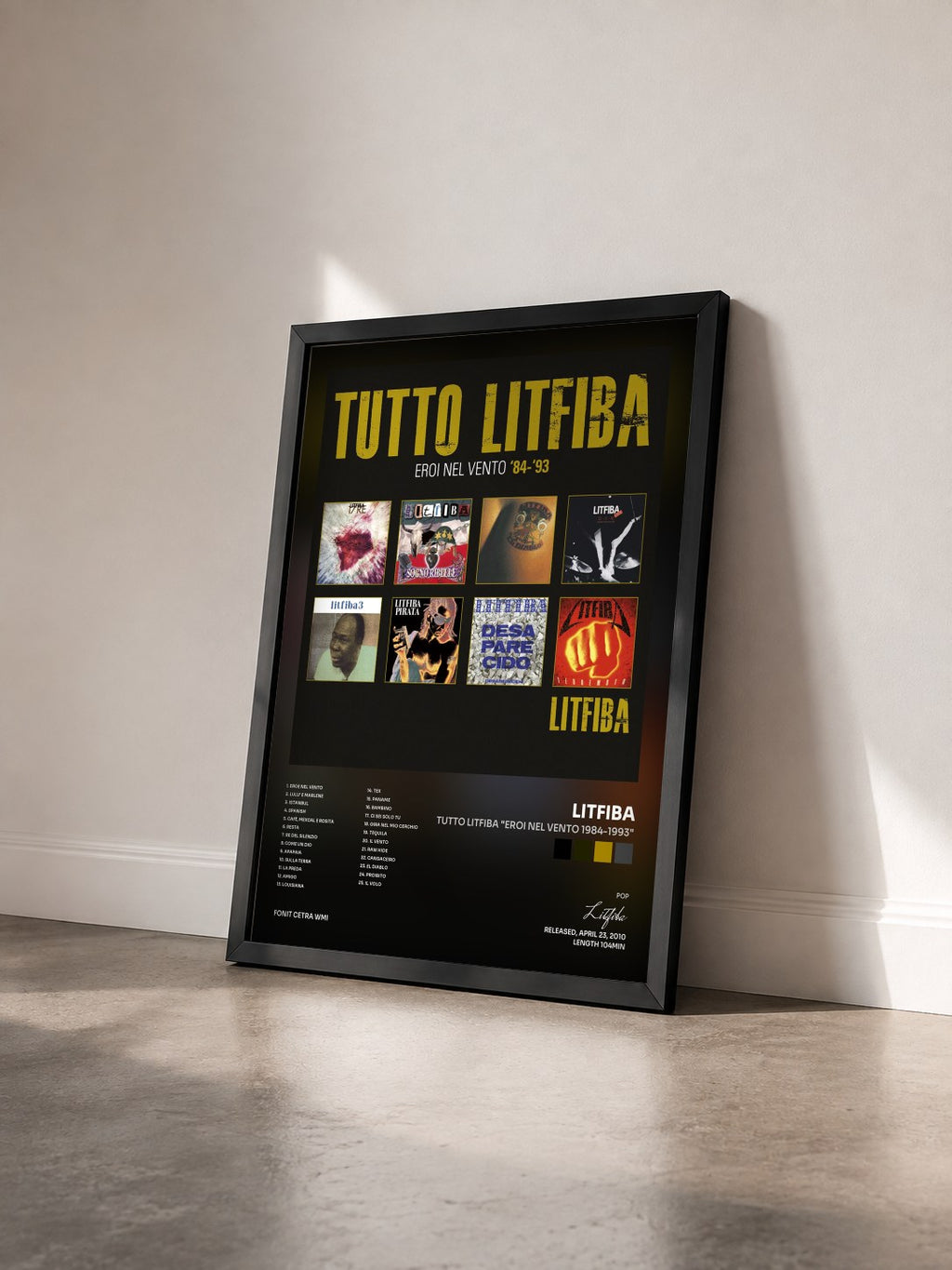 #noir Tableau de l'album Tutto Litfiba "Eroi nel vento 1984-1993" de Litfiba vu de trois quarts, cadre noir