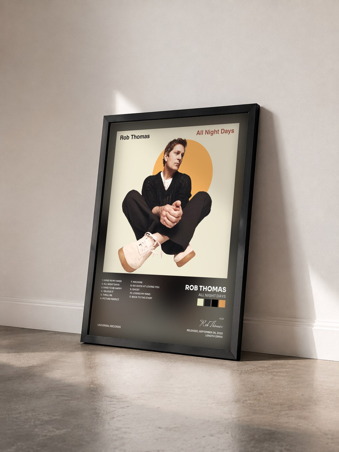 #noir Tableau de l'album All Night Days de Rob Thomas vu de trois quarts, cadre noir
