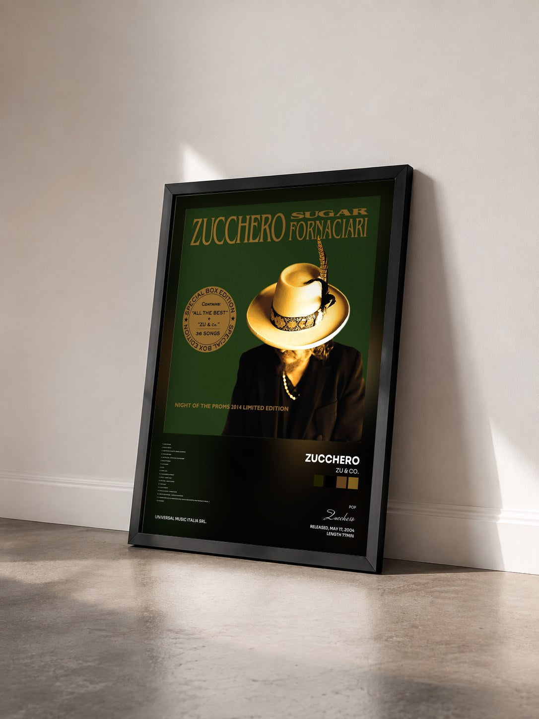#noir Tableau de l'album Zu & Co. de Zucchero vu de trois quarts, cadre noir