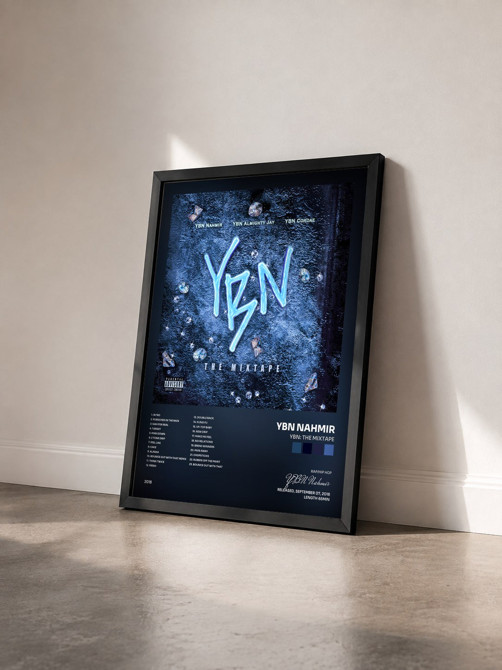 #noir Tableau de l'album YBN: The Mixtape de YBN Nahmir vu de trois quarts, cadre noir