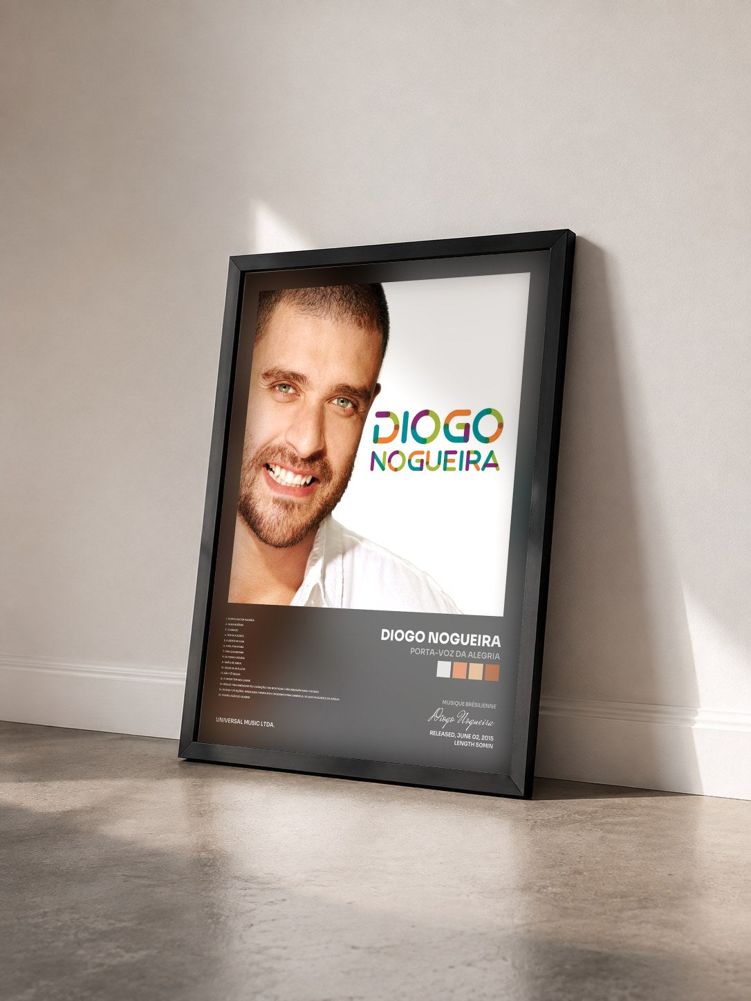 #noir Tableau de l'album Porta-Voz Da Alegria de Diogo Nogueira vu de trois quarts, cadre noir