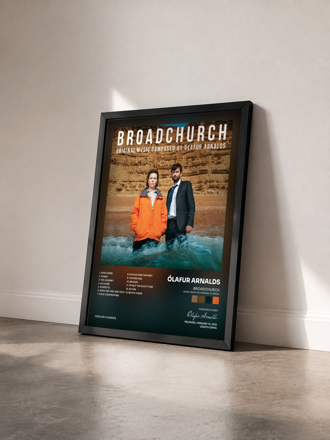 #noir Tableau de l'album Broadchurch (Music From The Original TV Series) de Ólafur Arnalds vu de trois quarts, cadre noir