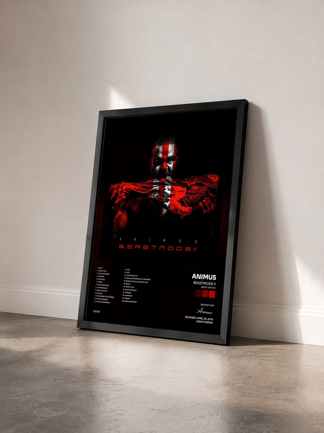 #noir Tableau de l'album Beastmode II (Beast Edition) de Animus vu de trois quarts, cadre noir