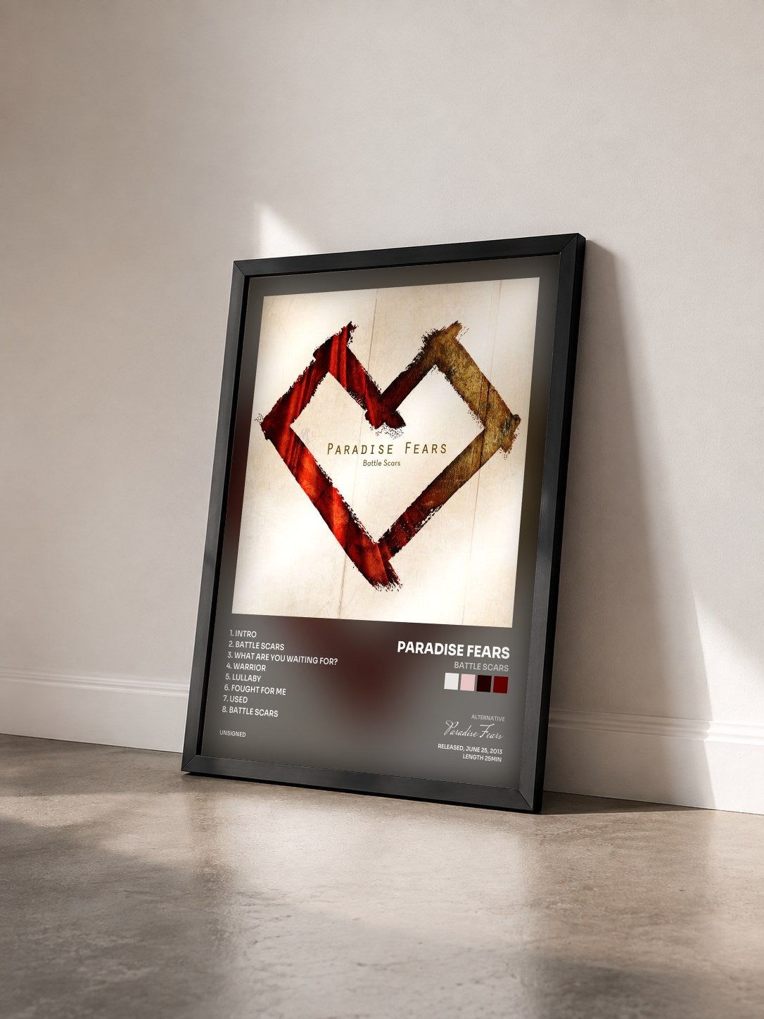 #noir Tableau de l'album Battle Scars de Paradise Fears vu de trois quarts, cadre noir
