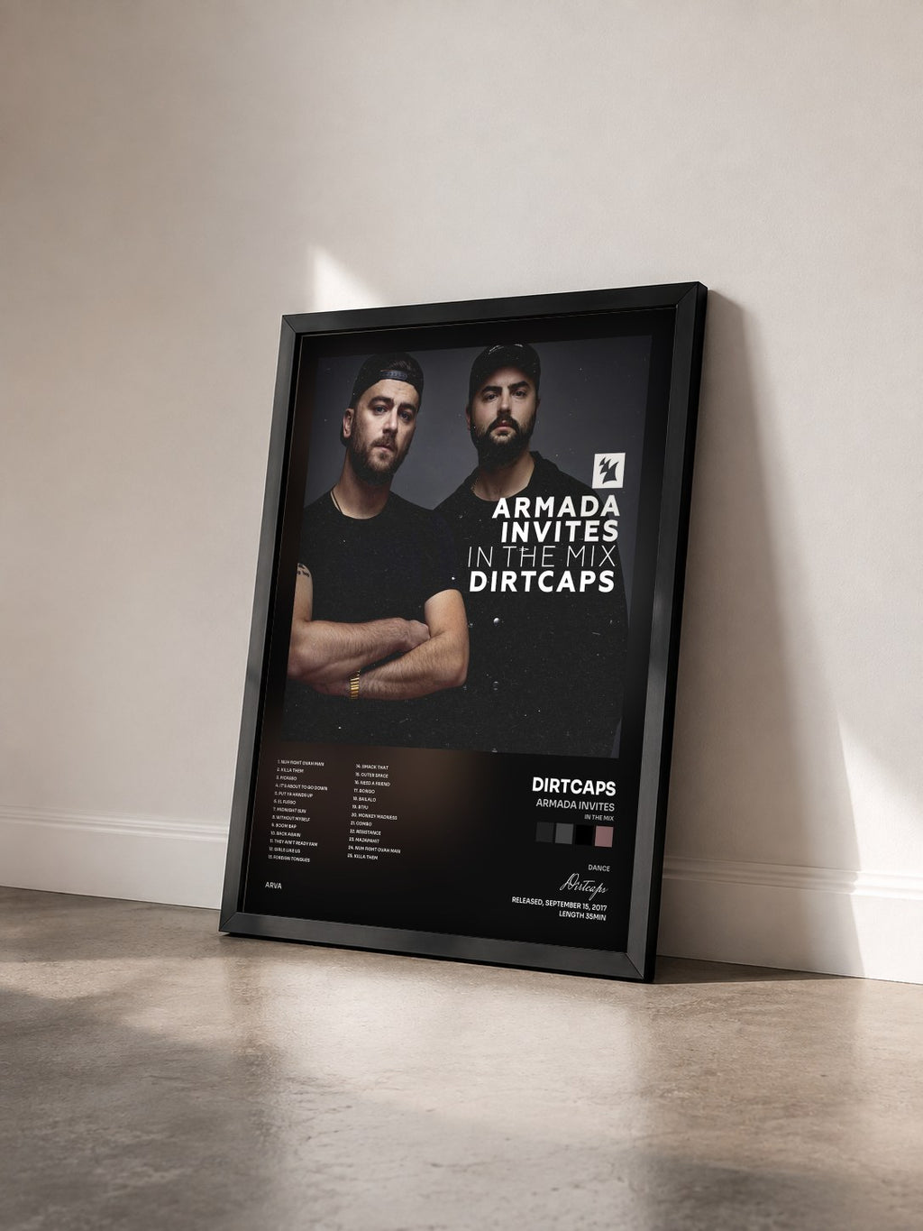 #noir Tableau de l'album Armada Invites (In The Mix): Dirtcaps de Dirtcaps vu de trois quarts, cadre noir