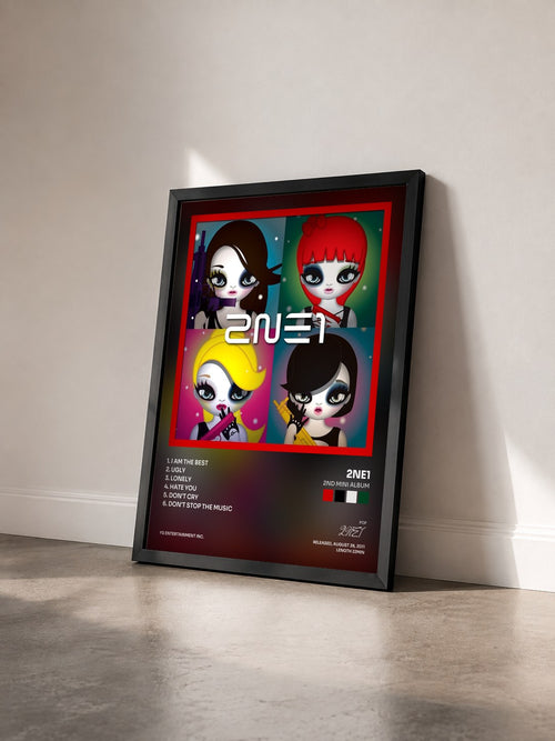#noir Tableau de l'album 2nd Mini Album de 2NE1 vu de trois quarts, cadre noir