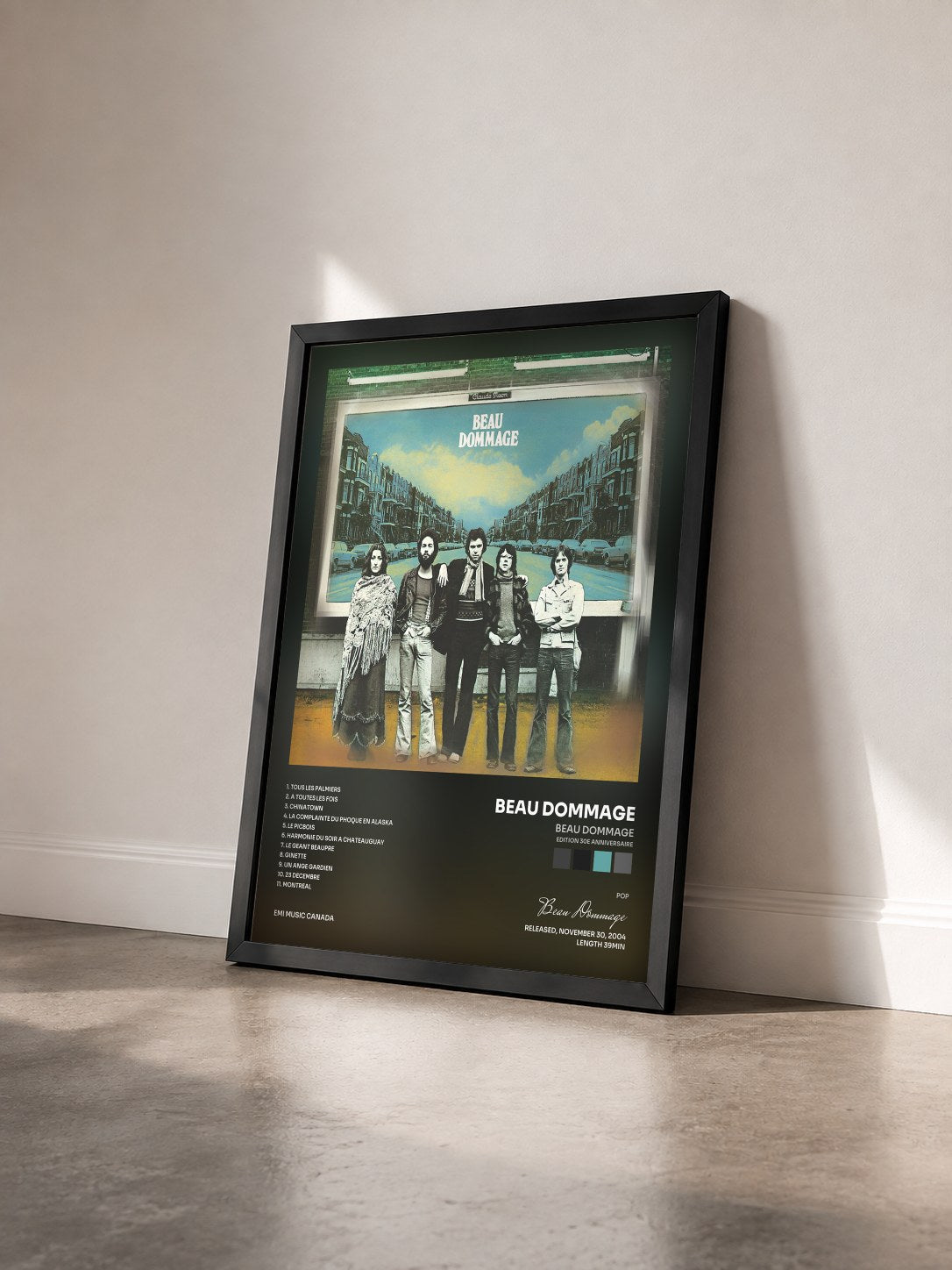 #noir Tableau de l'album Beau Dommage (Edition 30e Anniversaire) de Beau Dommage vu de trois quarts, cadre noir