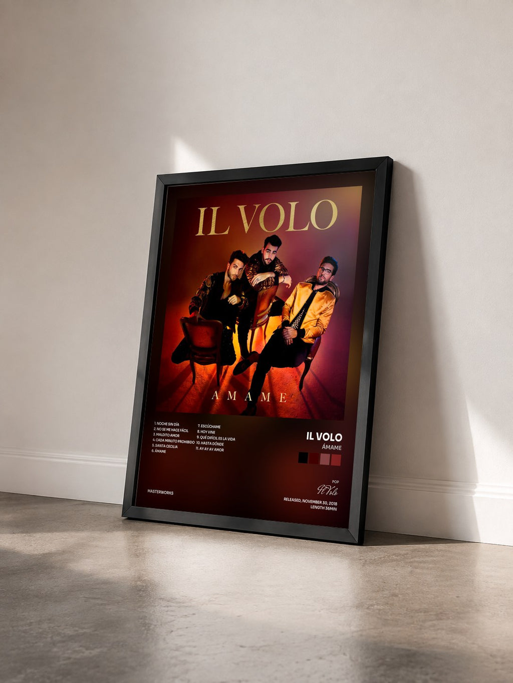 #noir Tableau de l'album Ámame de Il Volo vu de trois quarts, cadre noir