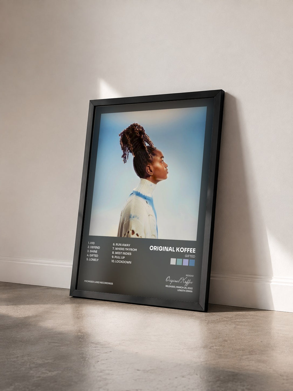 #noir Tableau de l'album Gifted de Original Koffee vu de trois quarts, cadre noir