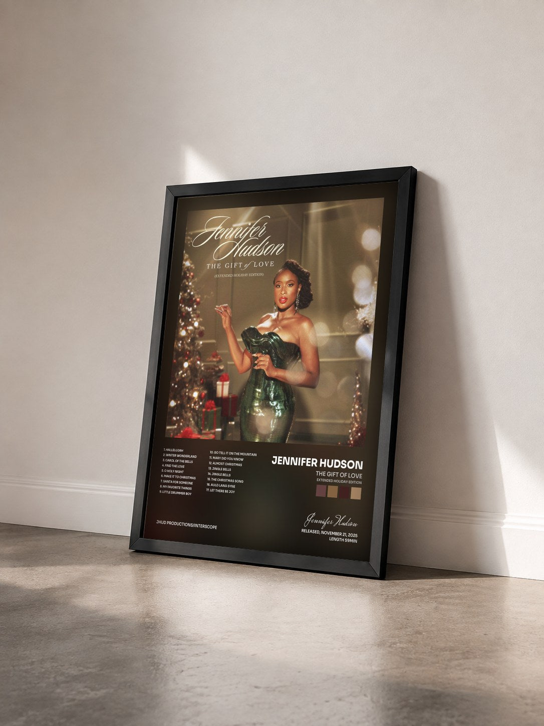 #noir Tableau de l'album The Gift Of Love (Extended Holiday Edition) de Jennifer Hudson vu de trois quarts, cadre noir
