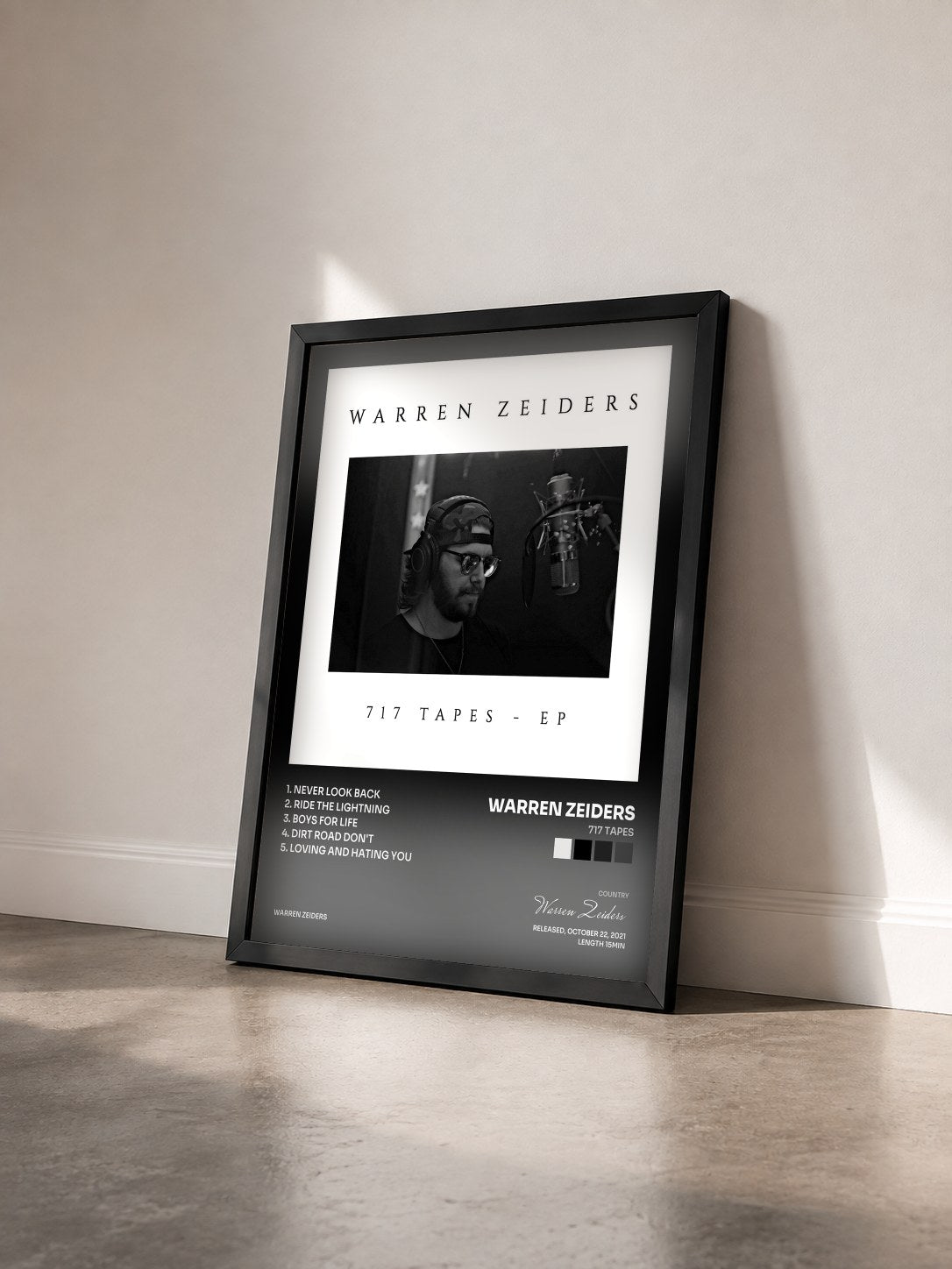 #noir Tableau de l'album 717 Tapes de Warren Zeiders vu de trois quarts, cadre noir