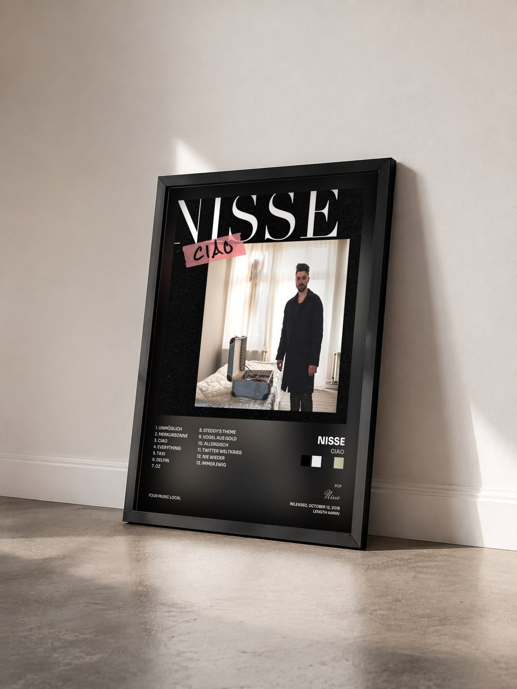 #noir Tableau de l'album Ciao de Nisse vu de trois quarts, cadre noir