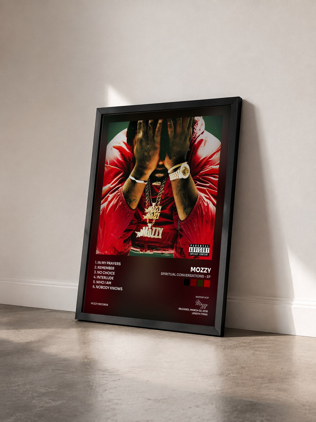#noir Tableau de l'album Spiritual Conversations - EP de Mozzy vu de trois quarts, cadre noir