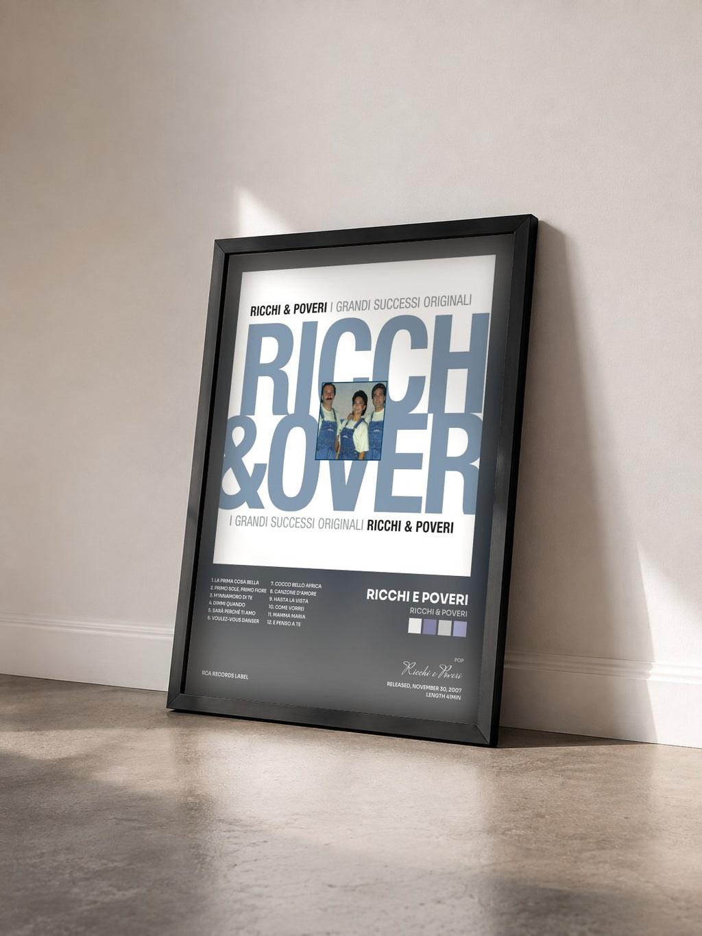 #noir Tableau de l'album Ricchi & Poveri de Ricchi e Poveri vu de trois quarts, cadre noir