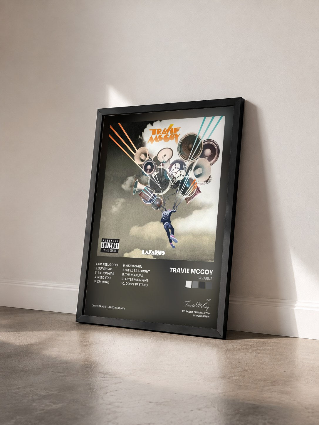 #noir Tableau de l'album Lazarus de Travie McCoy vu de trois quarts, cadre noir