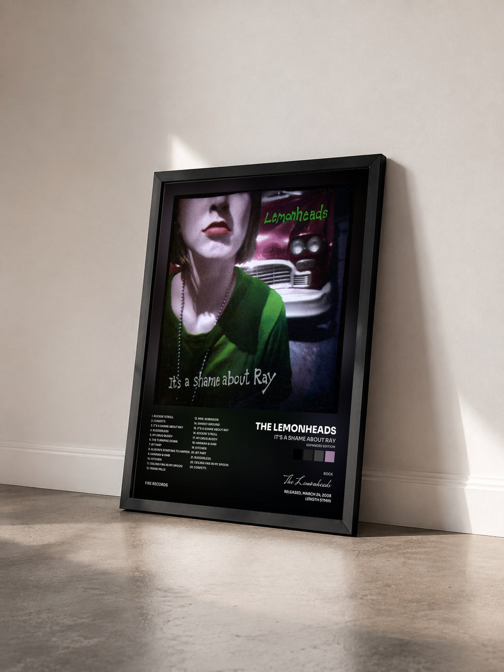#noir Tableau de l'album It's a Shame About Ray (Expanded Edition) de The Lemonheads vu de trois quarts, cadre noir