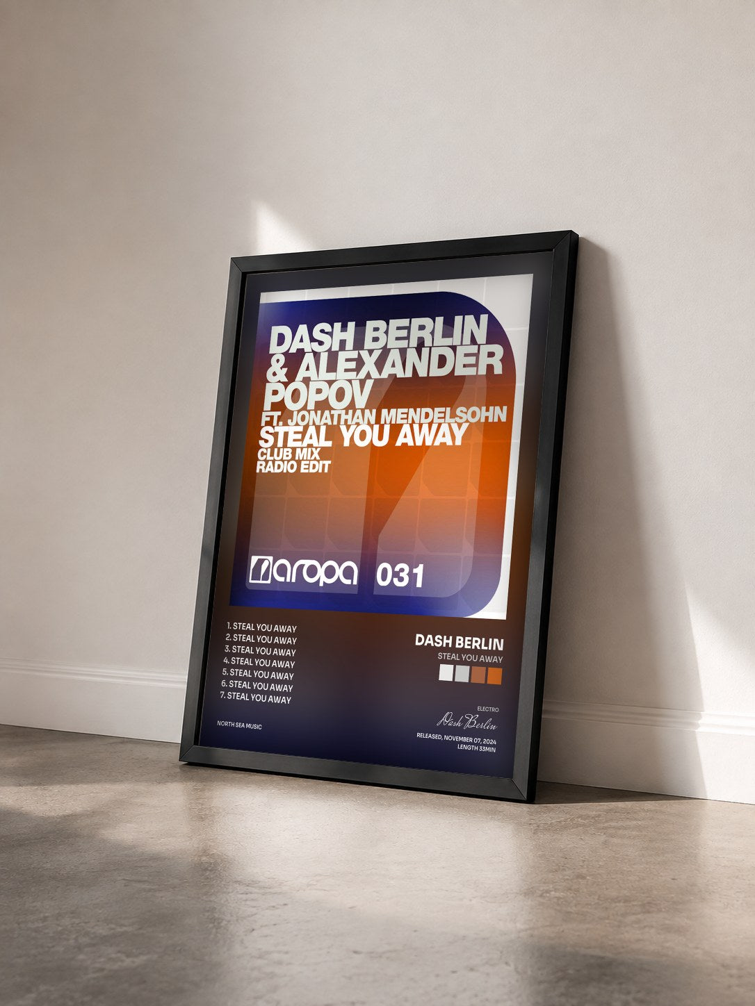 #noir Tableau de l'album Steal You Away de Dash Berlin vu de trois quarts, cadre noir