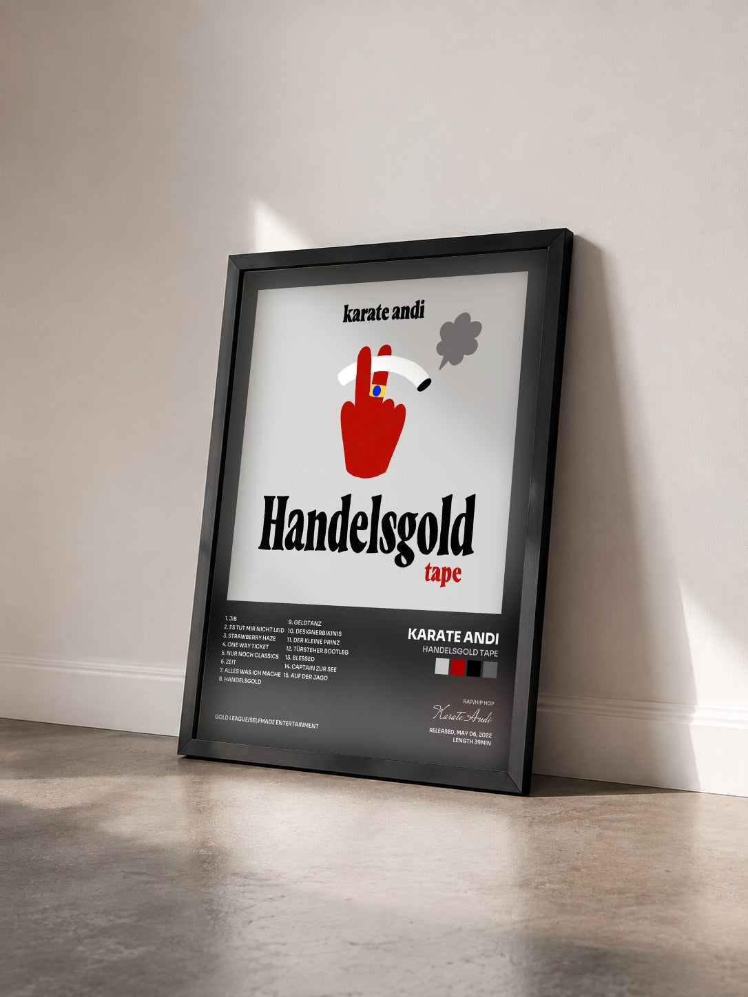 #noir Tableau de l'album Handelsgold Tape de Karate Andi vu de trois quarts, cadre noir