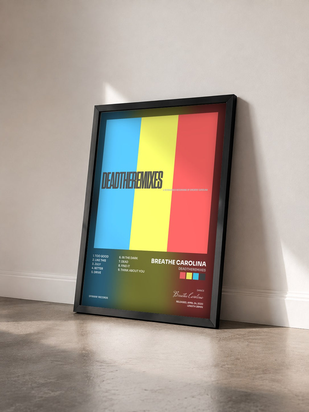 #noir Tableau de l'album DEADTHEREMIXES de Breathe Carolina vu de trois quarts, cadre noir