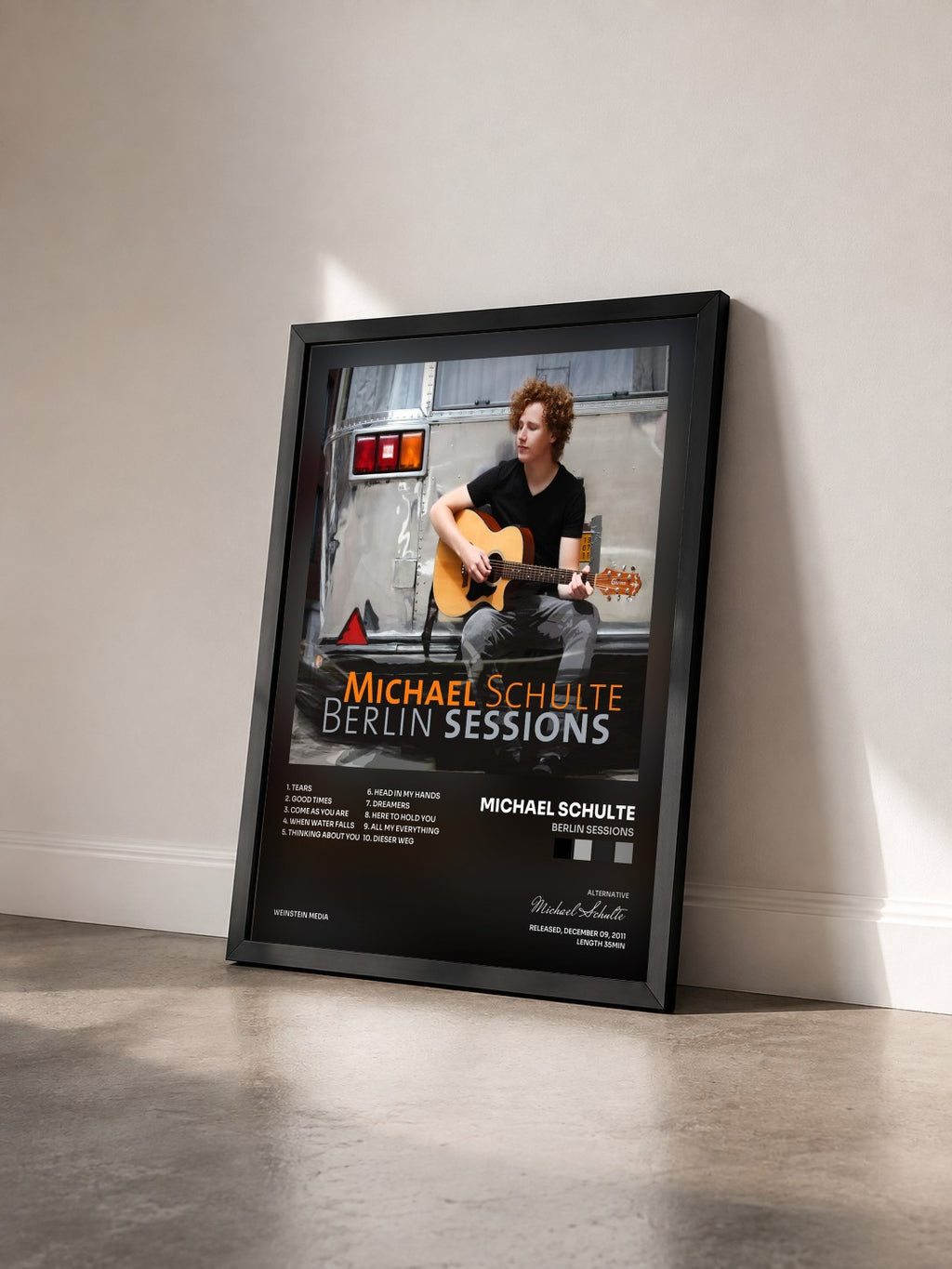#noir Tableau de l'album Berlin Sessions de Michael Schulte vu de trois quarts, cadre noir