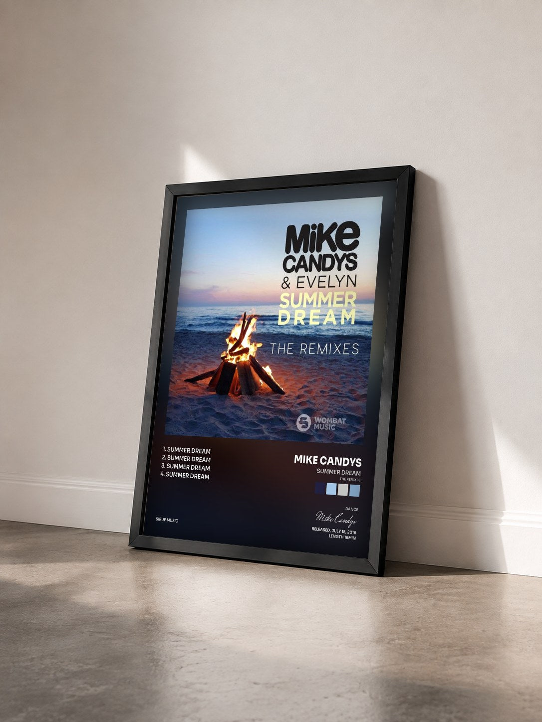 #noir Tableau de l'album Summer Dream (The Remixes) de Mike Candys vu de trois quarts, cadre noir