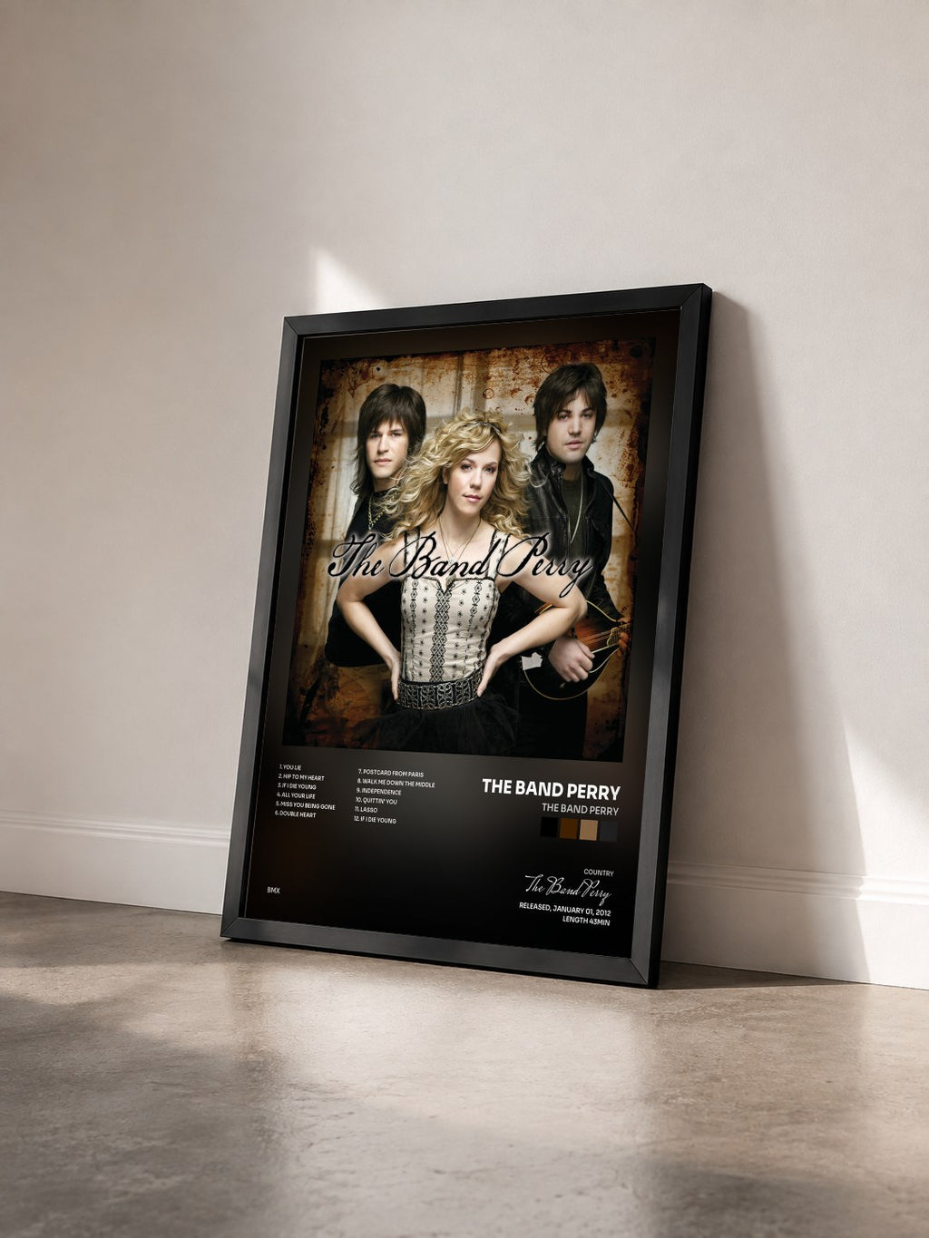 #noir Tableau de l'album The Band Perry de The Band Perry vu de trois quarts, cadre noir