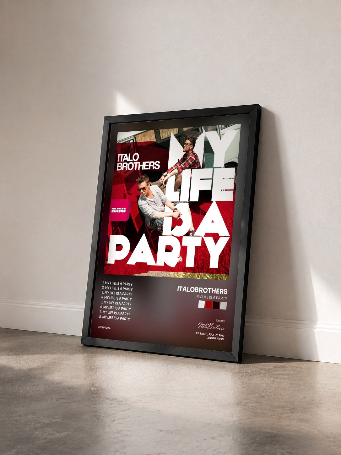 #noir Tableau de l'album My Life Is a Party de ItaloBrothers vu de trois quarts, cadre noir