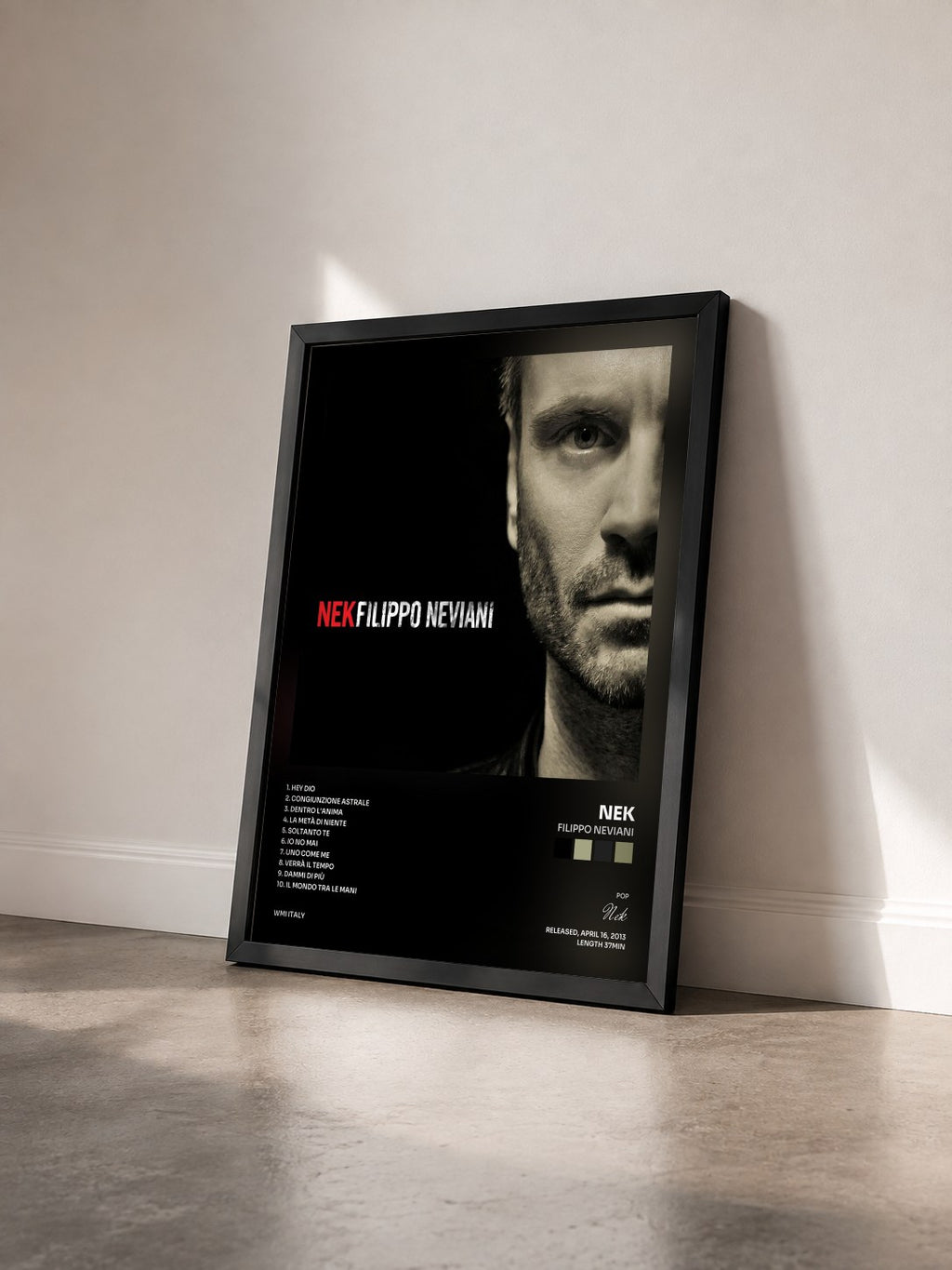 #noir Tableau de l'album Filippo Neviani de Nek vu de trois quarts, cadre noir