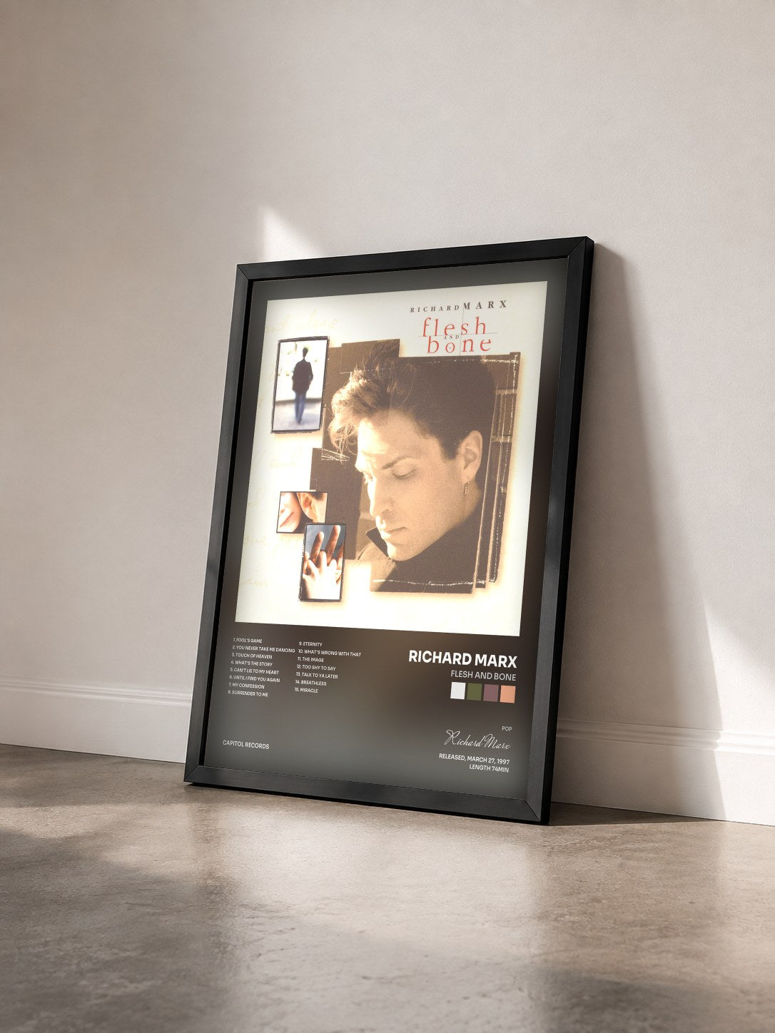 #noir Tableau de l'album Flesh And Bone de Richard Marx vu de trois quarts, cadre noir