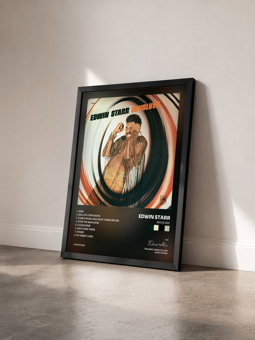 #noir Tableau de l'album Involved de Edwin Starr vu de trois quarts, cadre noir